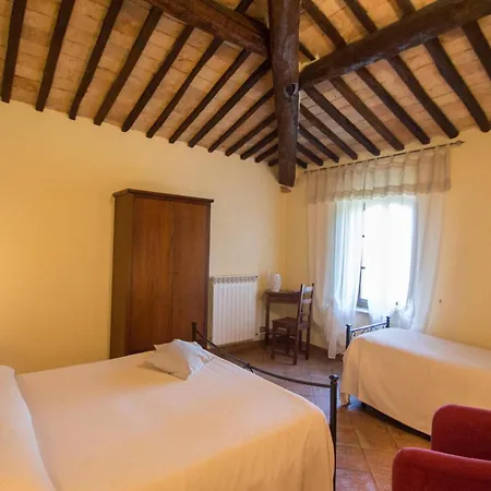 Vakantiehuis Detached With Private Pool Montenero d'Orcia